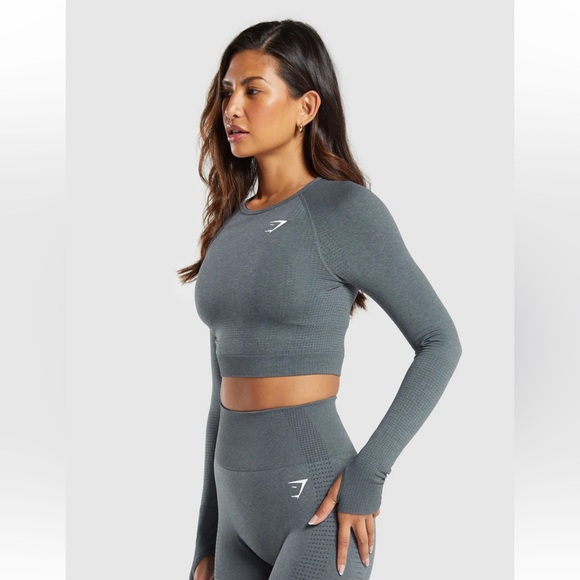 VITAL SEAMLESS CROP TOP (strong grey/marl) 🩶 - Picture 3 of 3